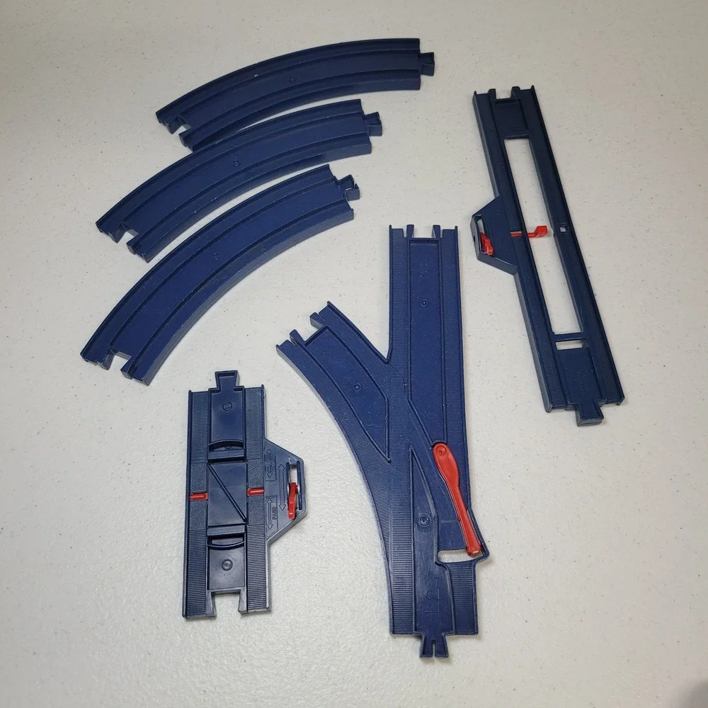 Vintage Tomy Train Track Replacement Pieces Blue Switch Curved Stop Go Track‎